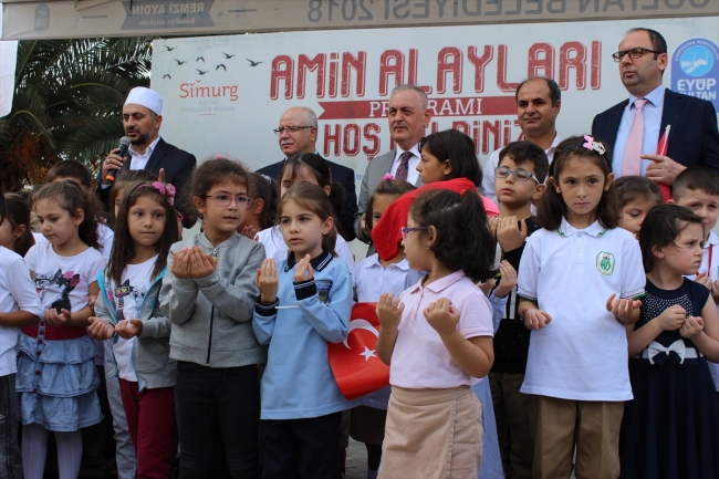 Osmanlı'nın 'Amin Alayları' geleneğiyle Eyüpsultan'da etkinlik